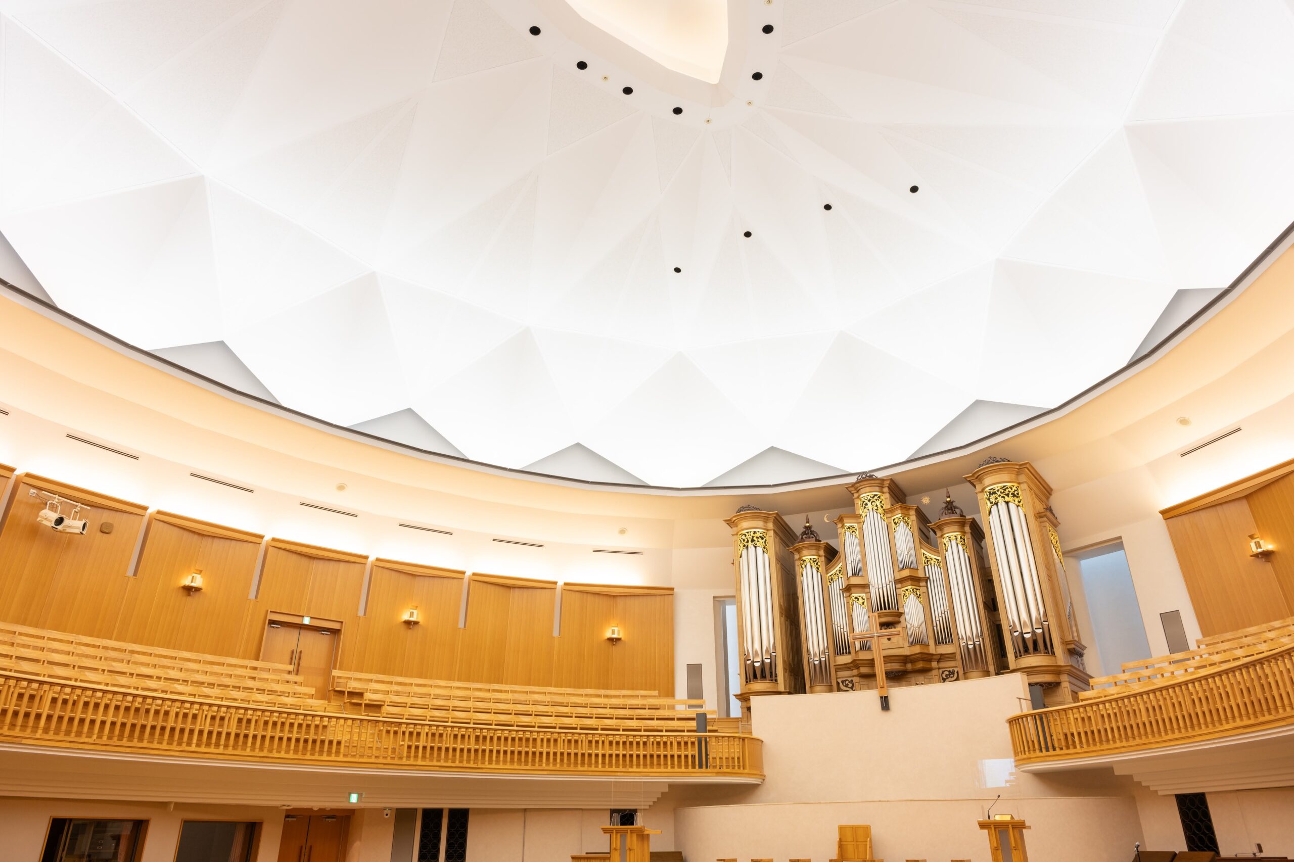 あなたの重荷を主にゆだねよ。<br />
主はあなたを支えてくださる。<br />
<span class="small">詩編 五十五編二十三節</span>